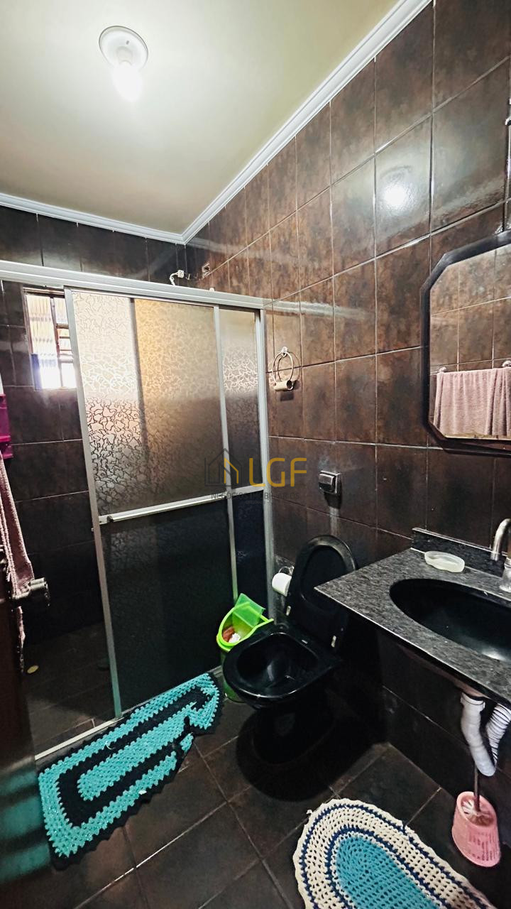 Imagens do imóveis CASA TERREA JARDIM ITAPOÁ