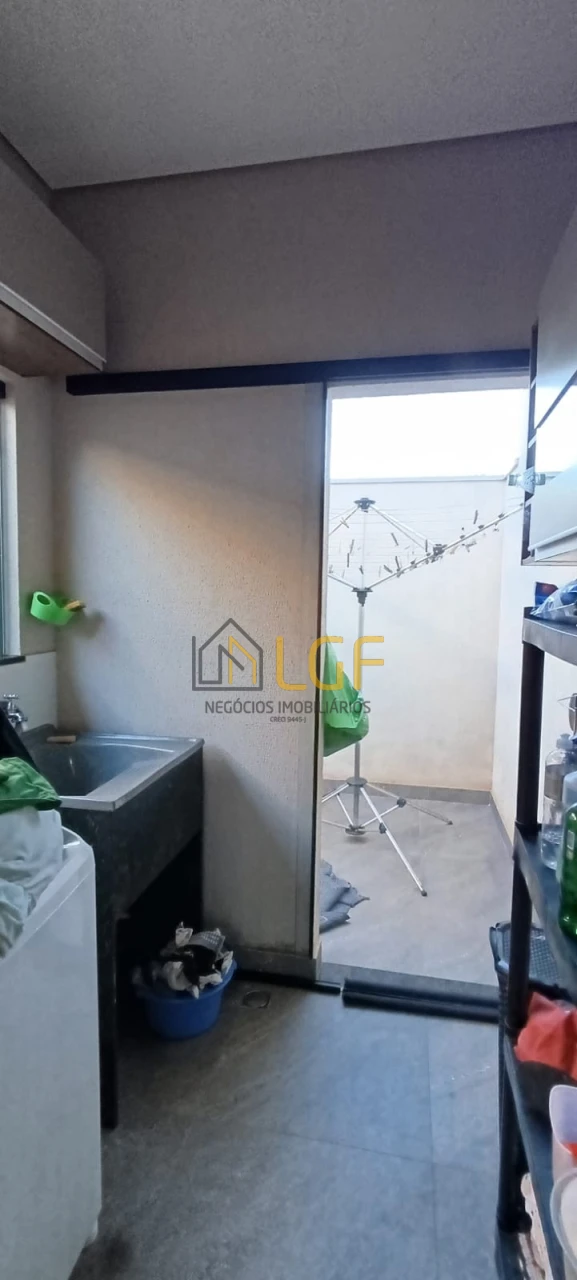 Imagens do imóveis Casa Em Condomínio Á Venda Condominio Residencial Morada Das Flores Cambé