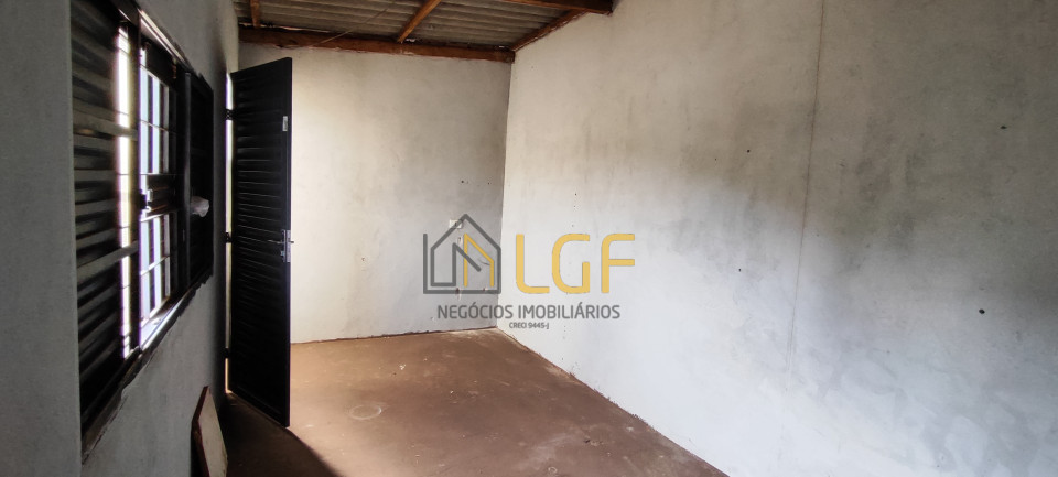 Imagens do imóveis CASA ASOBRADADA