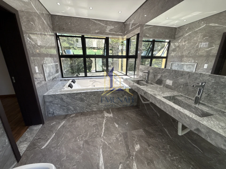 Imagens do imóveis Casa Em Condomínio À Venda E Locação Condominio Royal Forest Londrina