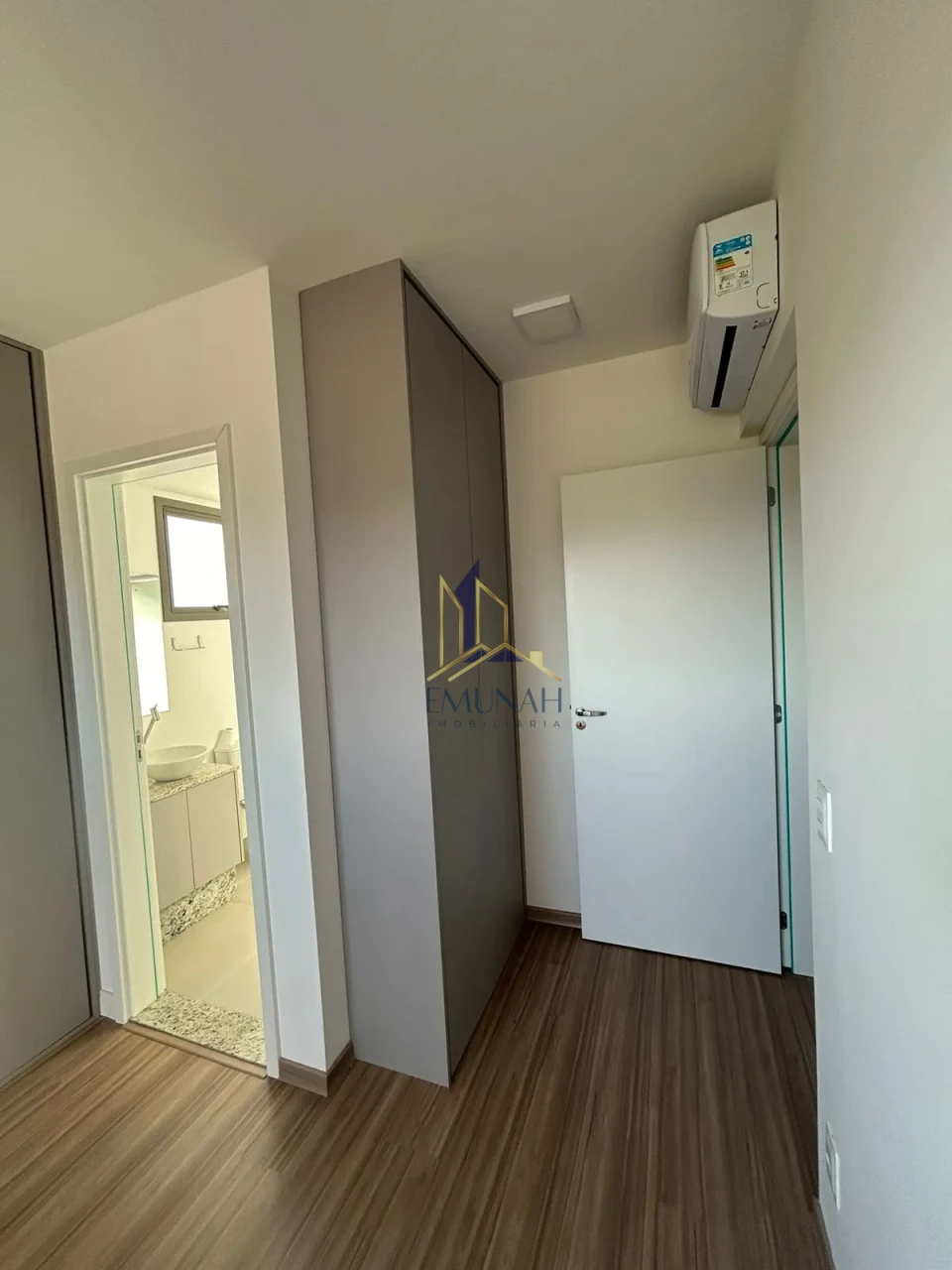 APARTAMENTO Á VENDA NO EDIFÍCIO ENJOY