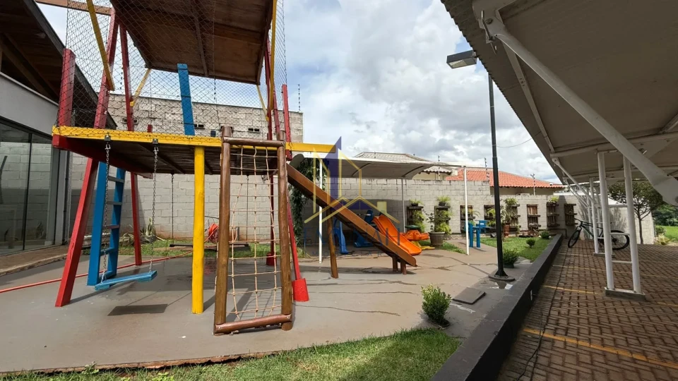 CONDOMÍNIO RESIDENCIAL CANADÁ PARK