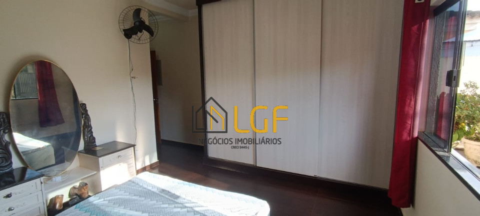 Imagens do imóveis CASA A VENDA NO CENTRO