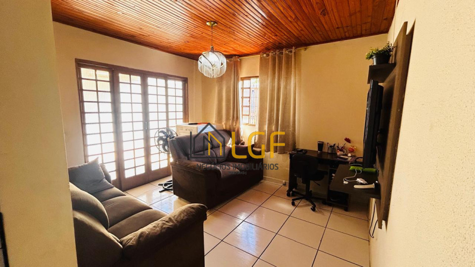 Imagens do imóveis CASA SOBRADO