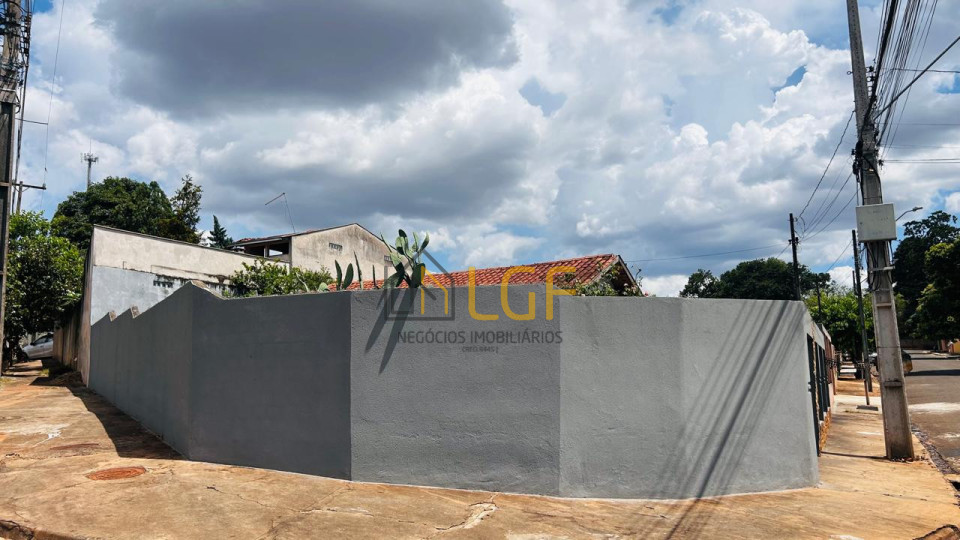 Imagens do imóveis CASA TERREA JARDIM ITAPOÁ