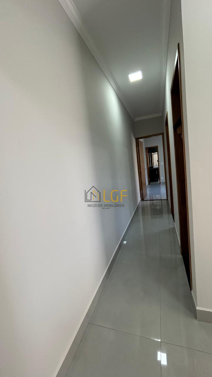 Imagens do imóveis CASA GEMINADA JARDIM BELA SUICA