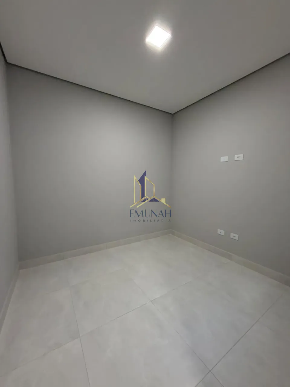 Imagens do imóveis CASA GEMINADA A VENDA - PARQUE RESIDENCIAL MANELLA - CAMBE - PR