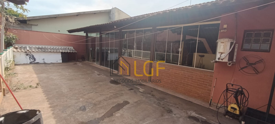 Imagens do imóveis CASA Á VENDA NO JARDIM SANTO ANDRÉ