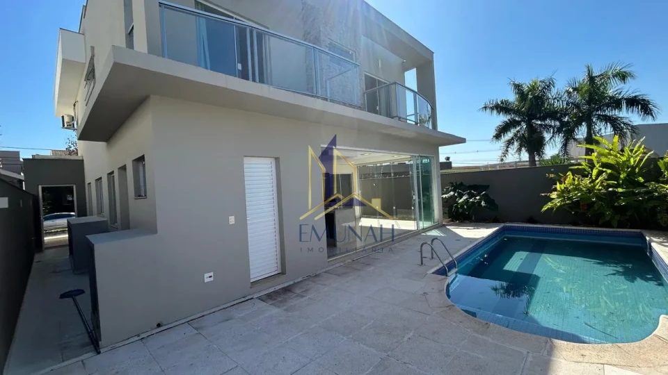 CONDOMINIO ROYAL FOREST