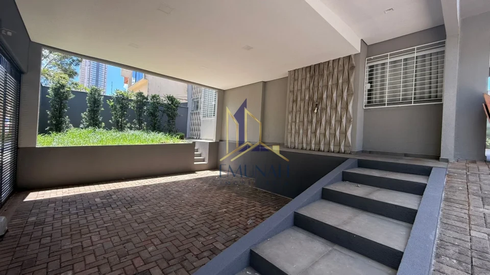 CASA Á VENDA NO JARDIM VILA RICA