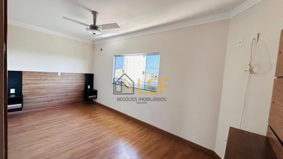 Imagens do imóveis Casa Á Venda Condominio Villa Di Napoli Cambé