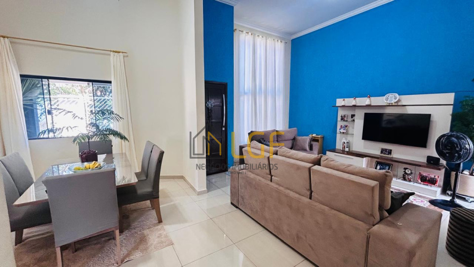 Imagens do imóveis CASA TERREA