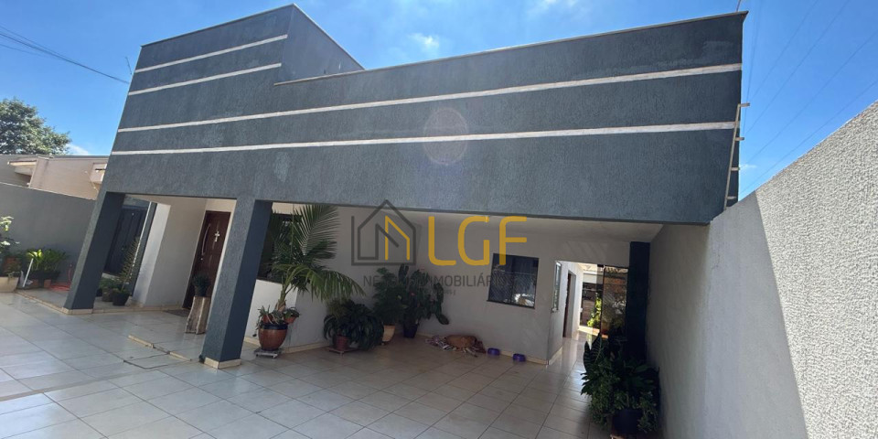 Imagens do imóveis CASA TERREA