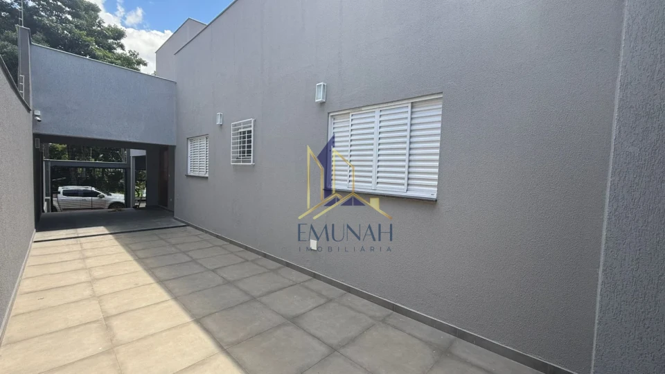 CASA Á VENDA NO JARDIM VILA RICA