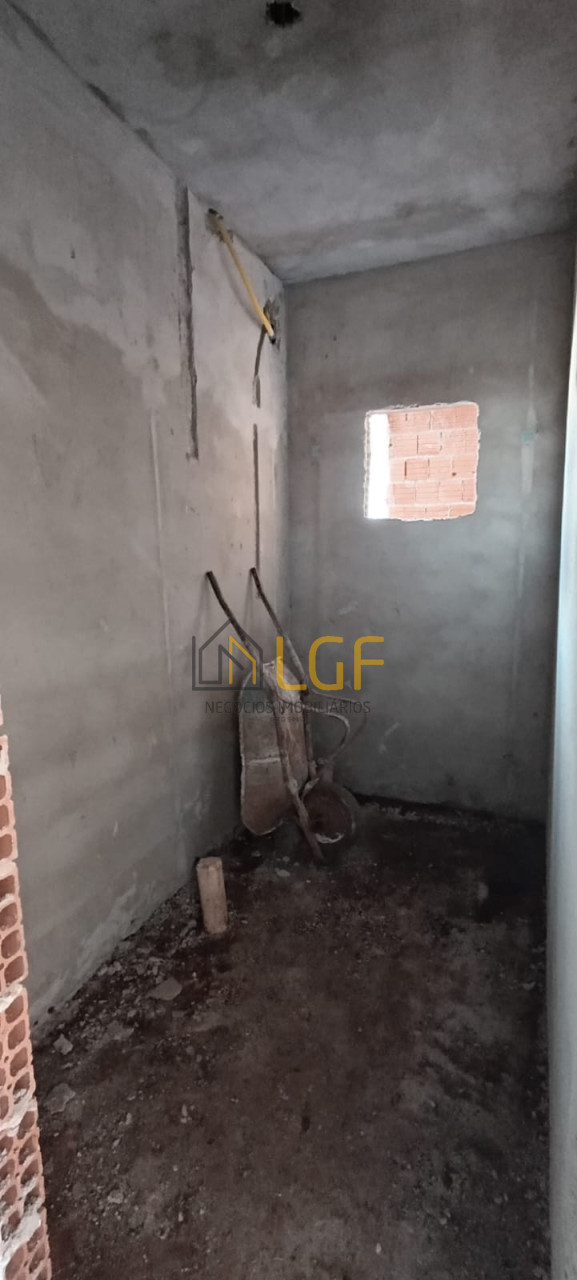 Imagens do imóveis CASA GEMINADA