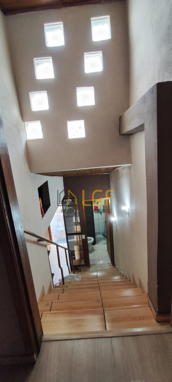 Imagens do imóveis CASA ASOBRADADA