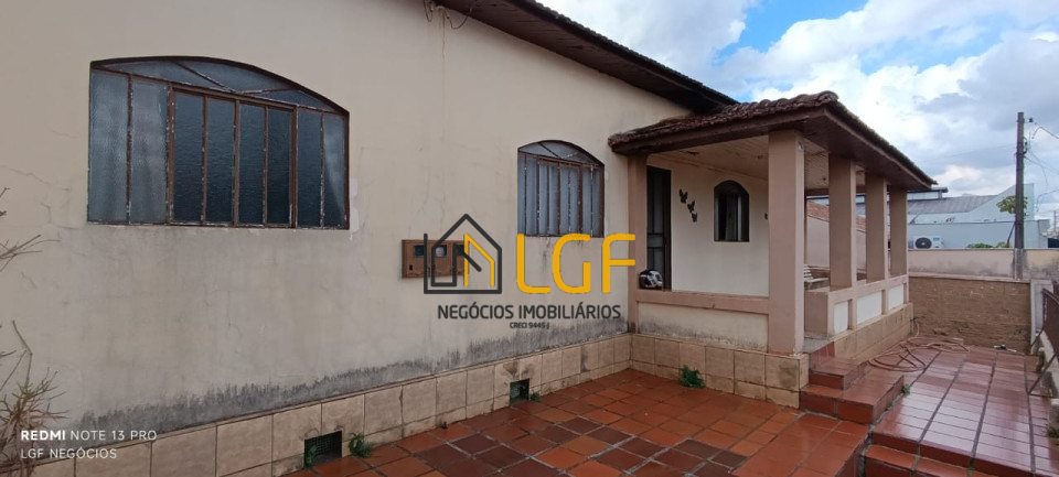 Imagens do imóveis CASA TERREA