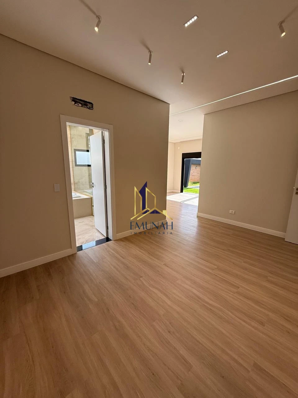 Imagens do imóveis CASA NO CONDOMINIO VILLAGIO DO ENGENHO