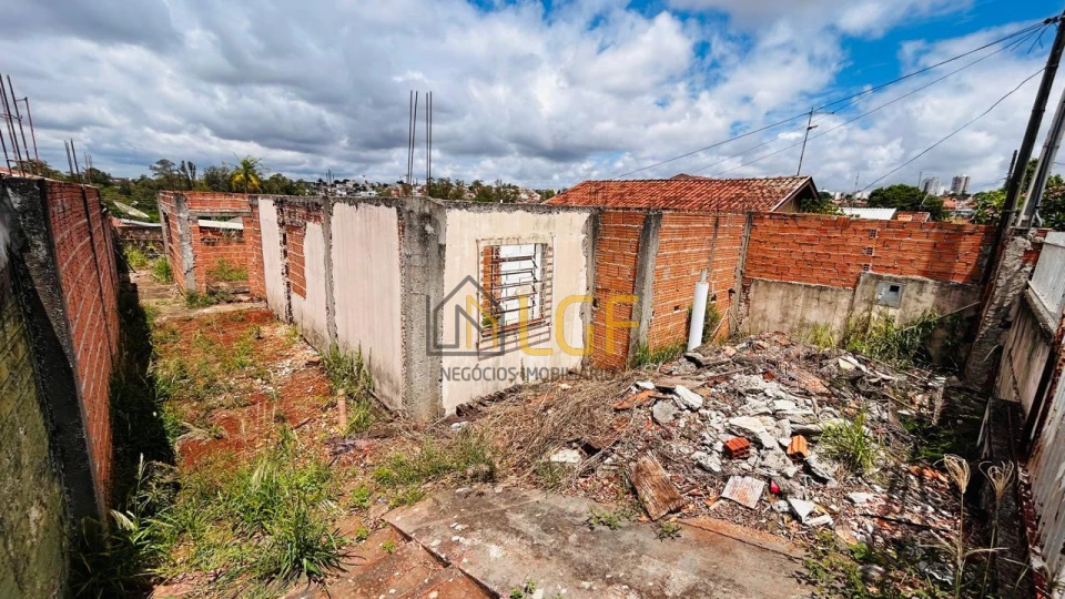 Imagens do imóveis TERRENO JARDIM ALVORADA CAMBE