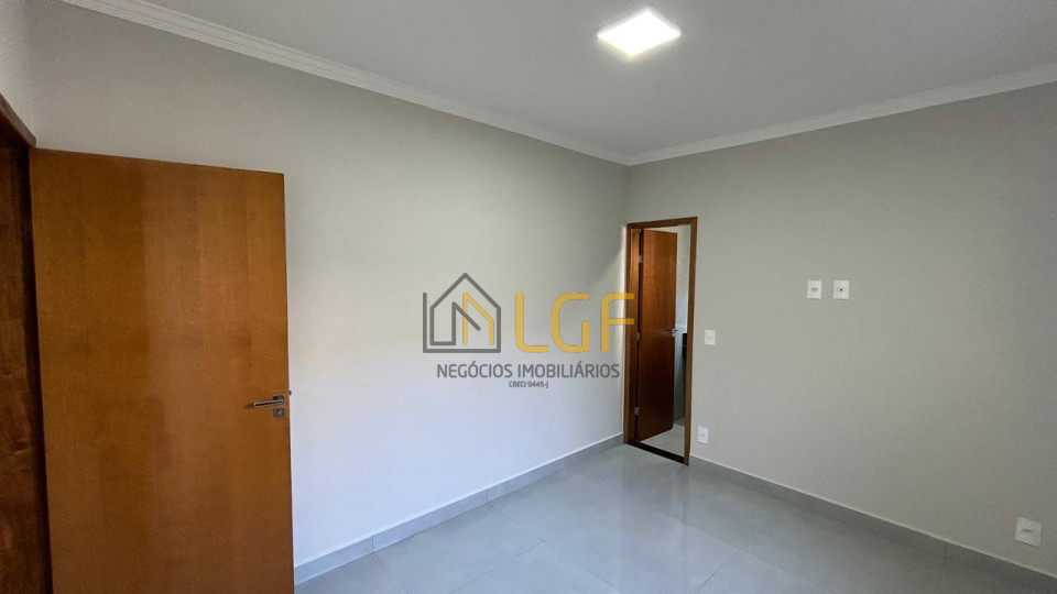 Imagens do imóveis CASA GEMINADA JARDIM BELA SUICA