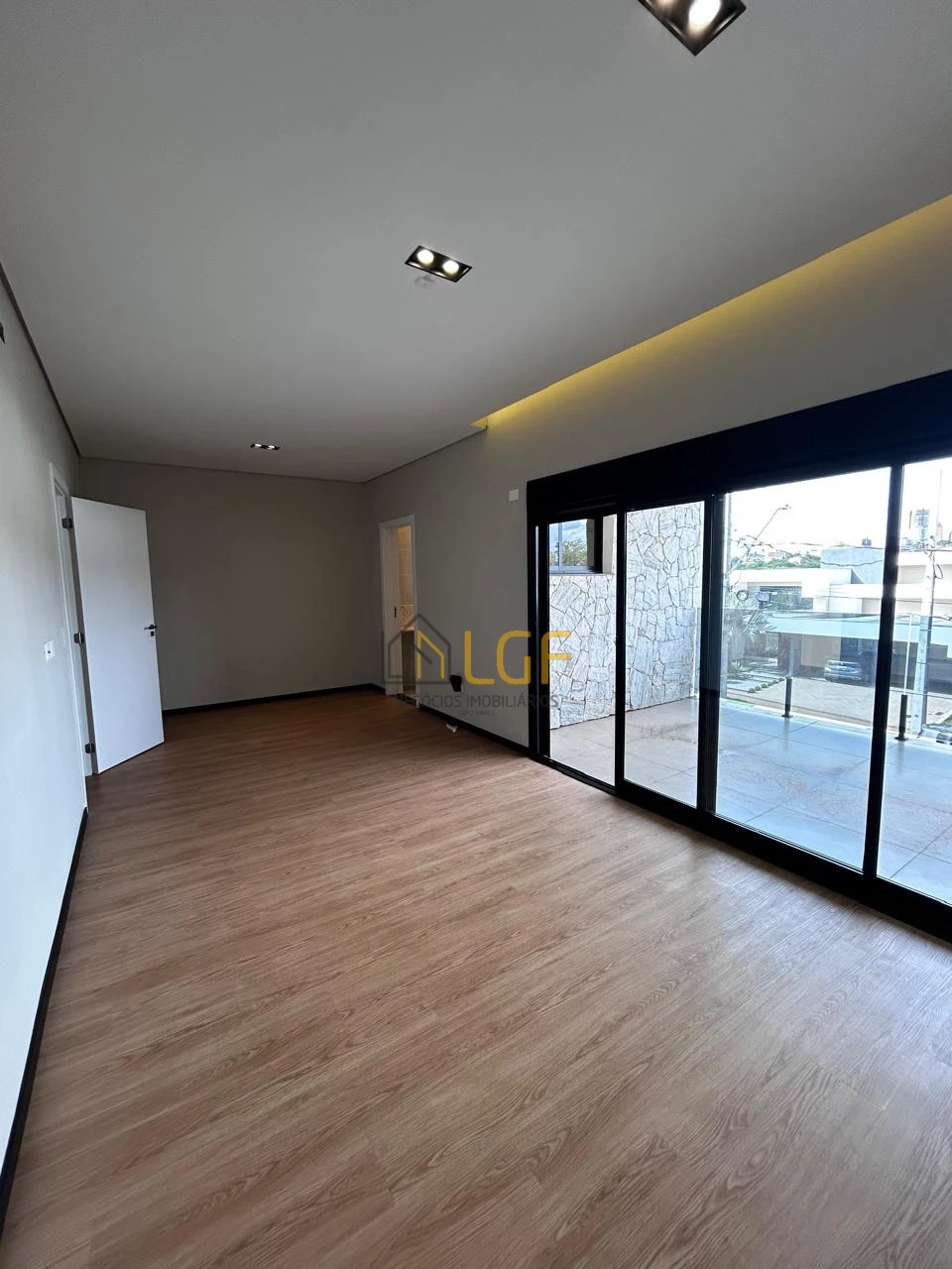 Imagens do imóveis Casa Em Condomínio À Venda Condiminio Bellevie Cambé