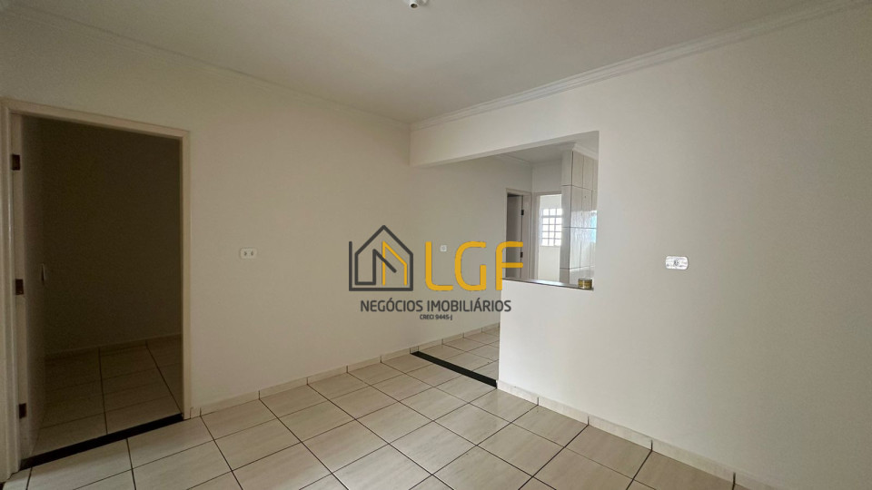 Imagens do imóveis CASA E MEIO TERRENO A VENDA NO JARIM NOVA CAMBÉ