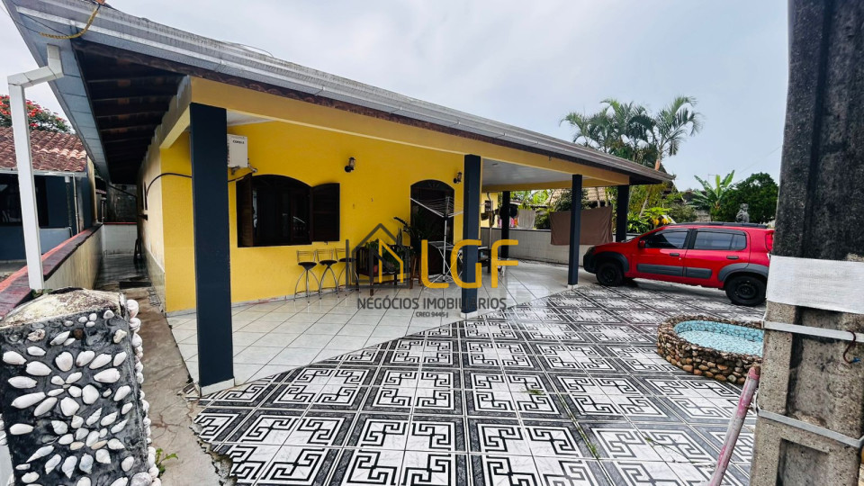 Imagens do imóveis CASA Á VENDA EM ITAPOÁ SANTA CATARINA