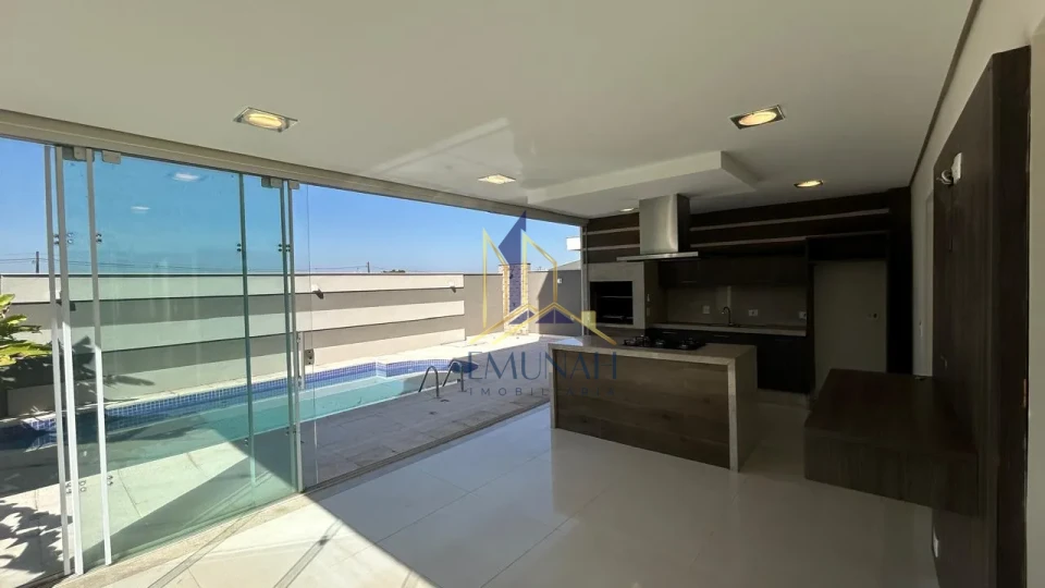 CONDOMINIO ROYAL FOREST