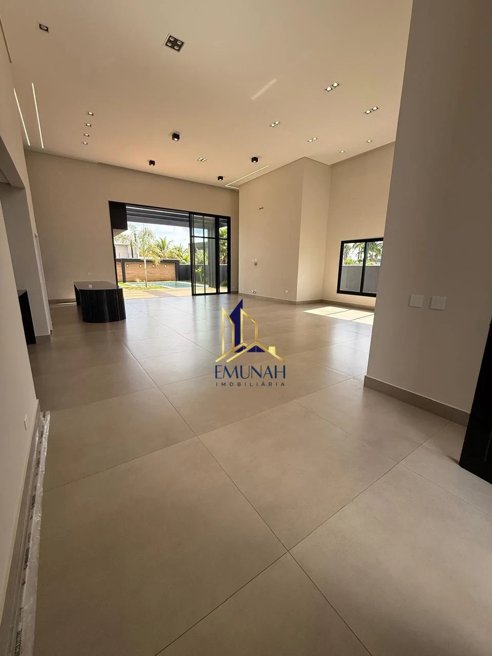 Imagens do imóveis CASA NO CONDOMINIO VILLAGIO DO ENGENHO