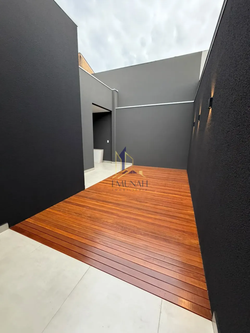 Imagens do imóveis CASA GEMINADA A VENDA - PARQUE RESIDENCIAL MANELLA - CAMBE - PR