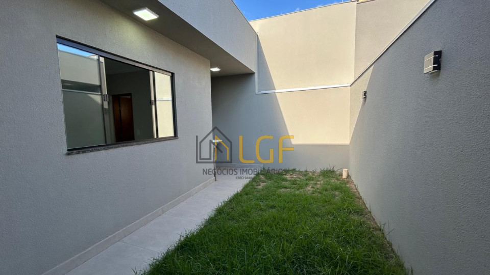 Imagens do imóveis CASA GEMINADA JARDIM BELA SUICA