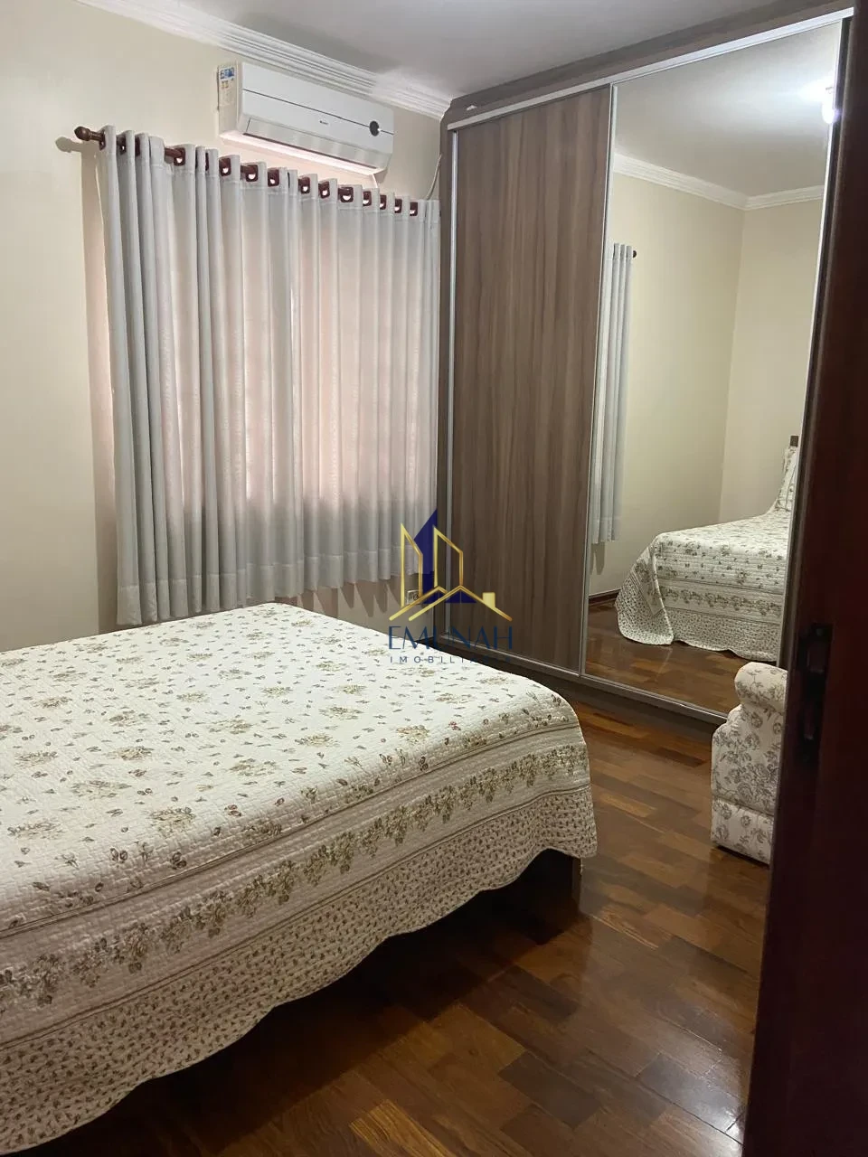 Imagens do imóveis CASA SOBRADADA DUAS UNIDADES INDEPENDENTES A VENDA