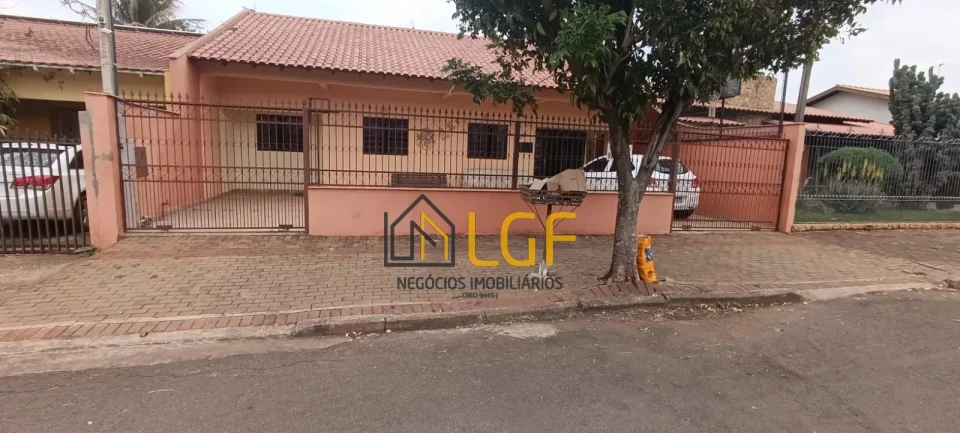 Imagens do imóveis CASA Á VENDA NO JARDIM SANTO ANDRÉ