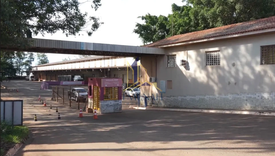 BARRACÃO PARA LOCAÇÃO - LONDRINA - PARANÁ