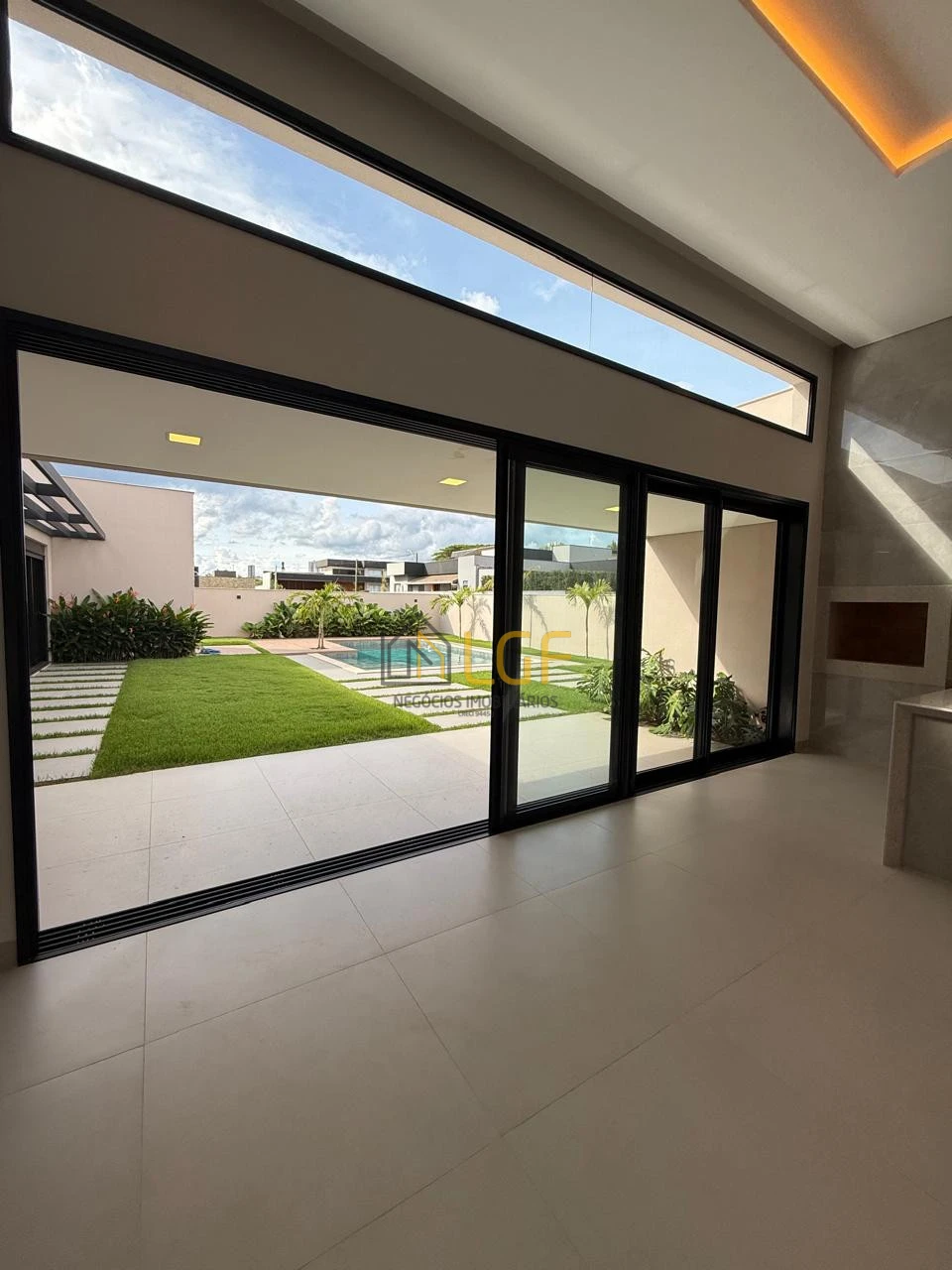 Imagens do imóveis Casa Em Condomínio À Venda Condominio Villagio Do Engenho Cambé