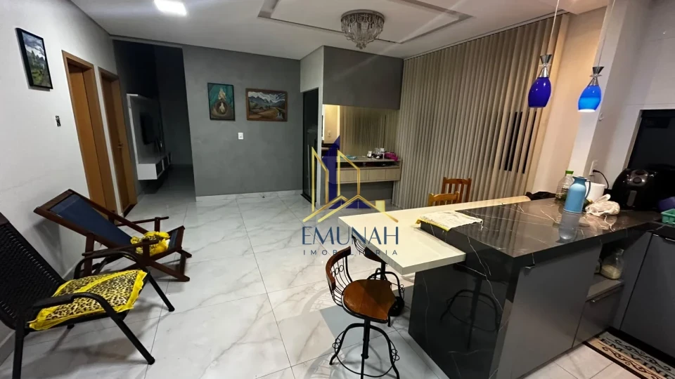 CASA COM ESPAÇO PARA EVENTOS