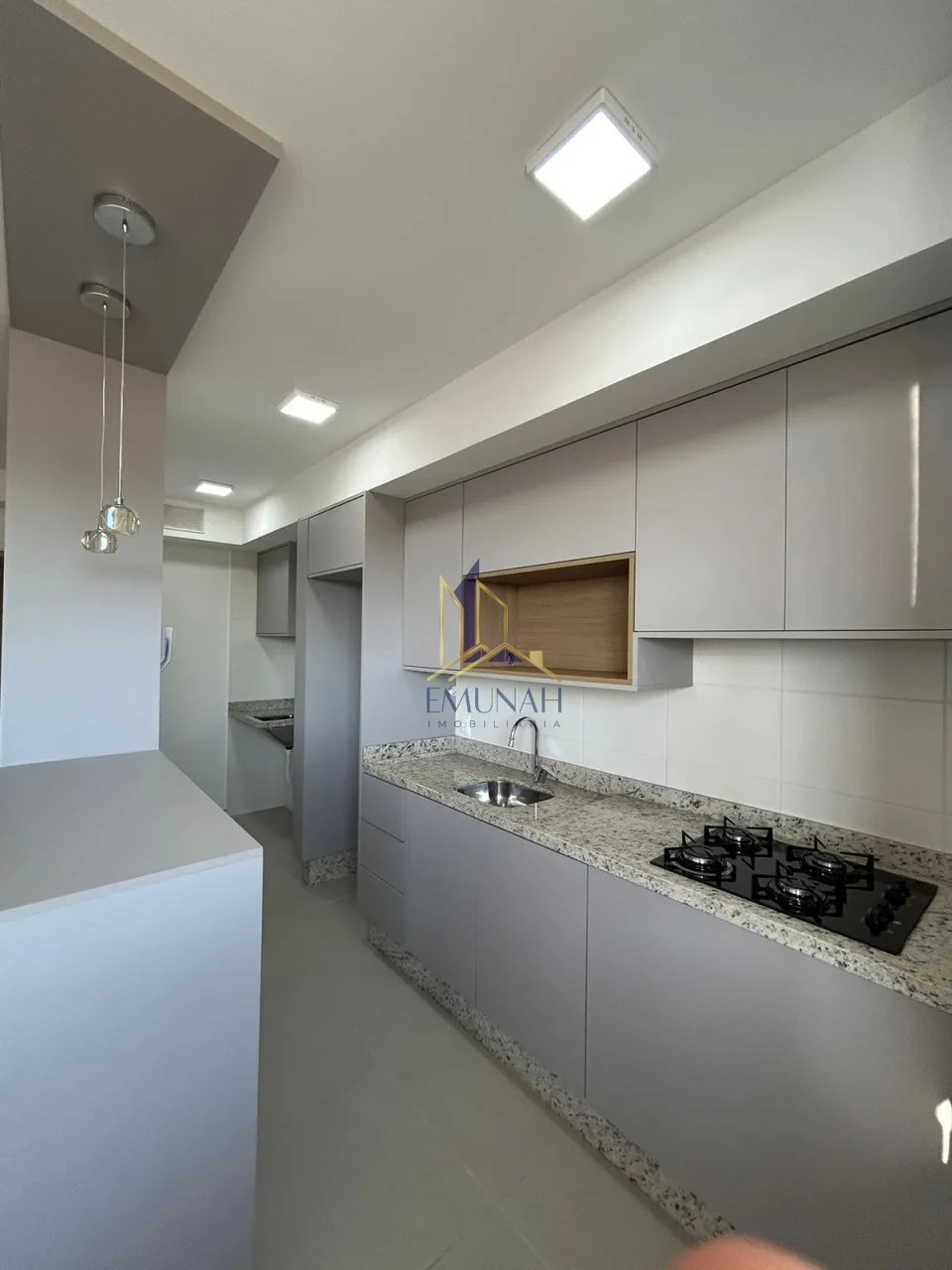 APARTAMENTO Á VENDA NO EDIFÍCIO ENJOY