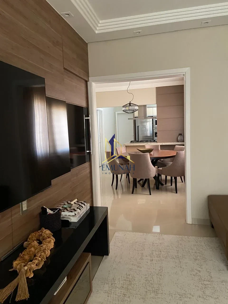 Imagens do imóveis CASA SOBRADADA DUAS UNIDADES INDEPENDENTES A VENDA