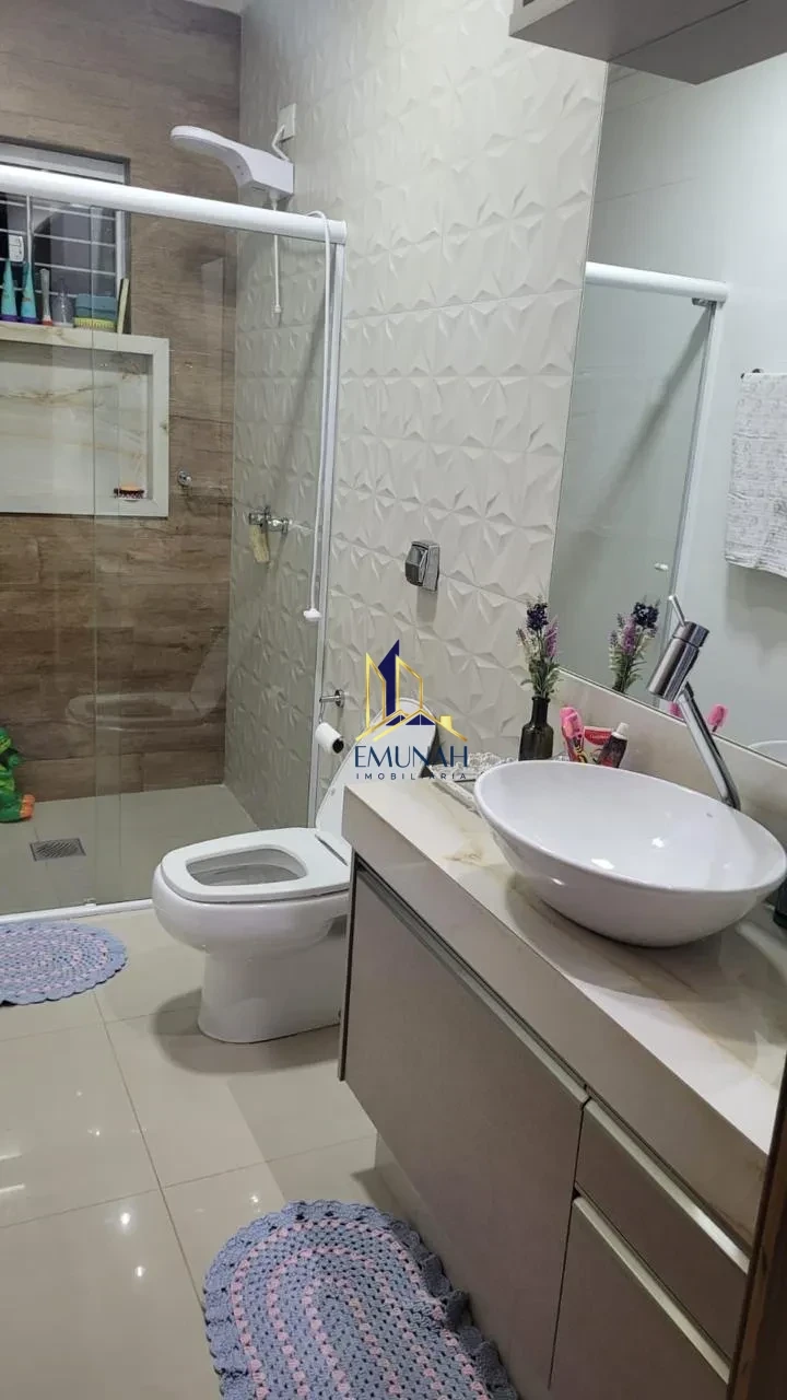 CASA Á VENDA NO JARDIM VILA RICA