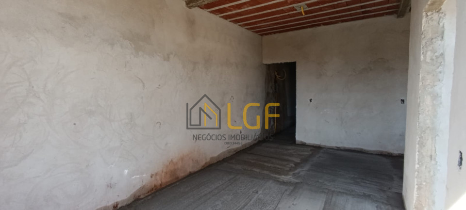 Imagens do imóveis CASA GEMINADA