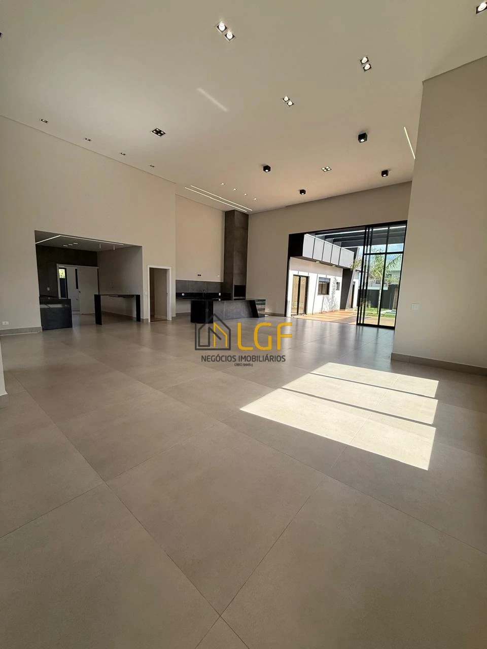 Imagens do imóveis CASA NO CONDOMINIO VILLAGIO DO ENGENHO