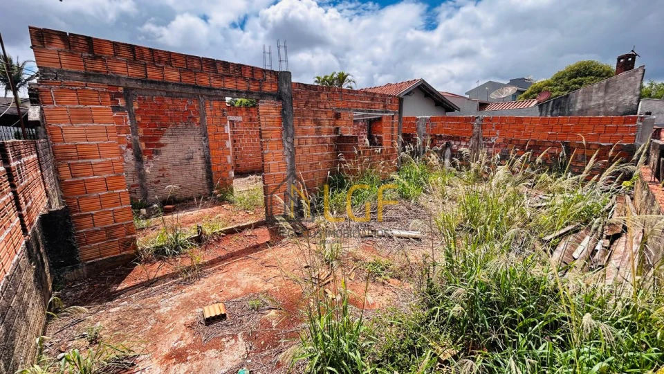 Imagens do imóveis TERRENO JARDIM ALVORADA CAMBE