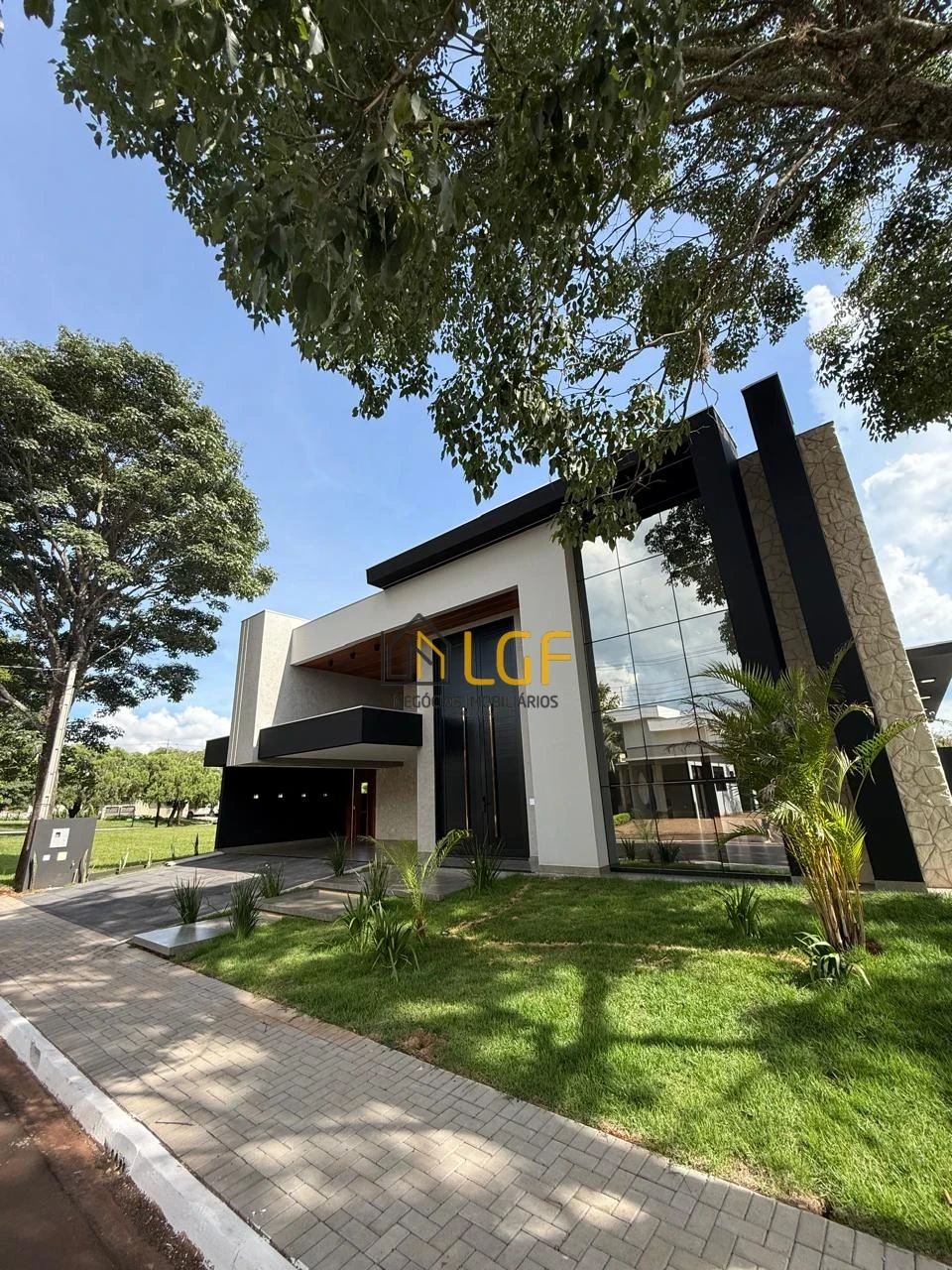 Imagens do imóveis CASA NO CONDOMINIO VILLAGIO DO ENGENHO