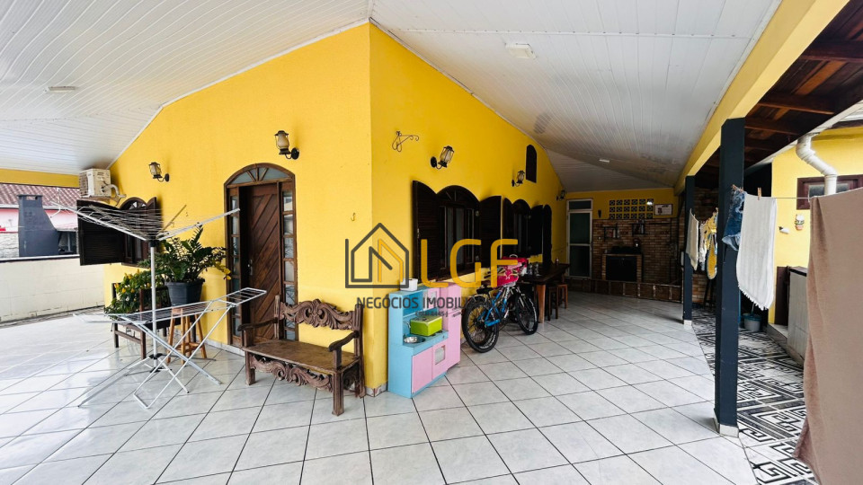 Imagens do imóveis CASA Á VENDA EM ITAPOÁ SANTA CATARINA