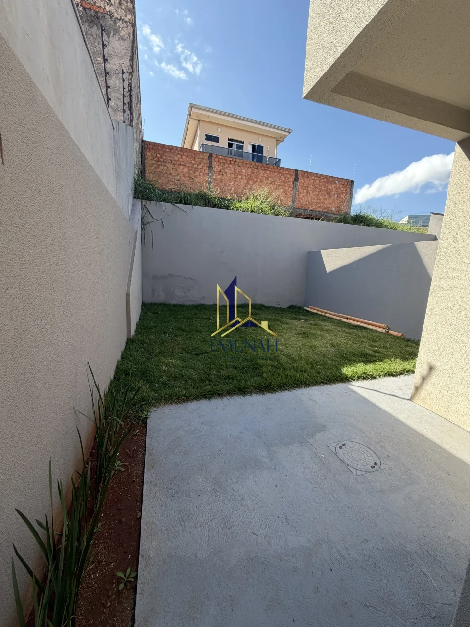 Imagens do imóveis CASA GEMINADA A VENDA NO COLUMBIA