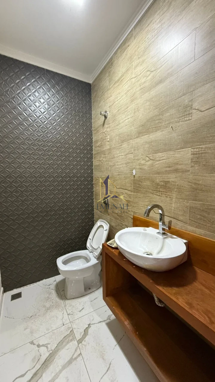 CASA Á VENDA NO JARDIM VILA RICA