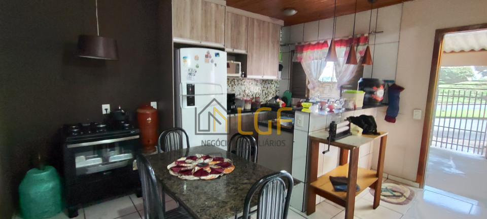 Imagens do imóveis CASA ASOBRADADA