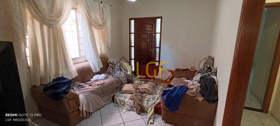 Imagens do imóveis CASA TERREA A VENDA