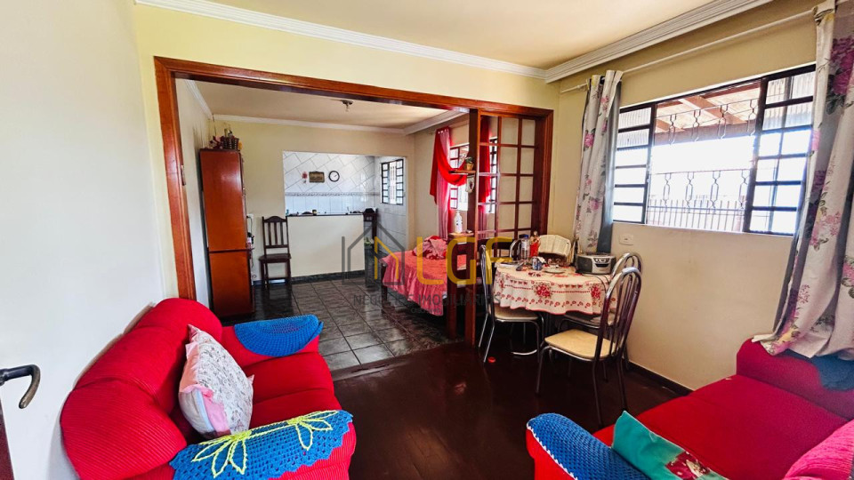 Imagens do imóveis CASA TERREA JARDIM ITAPOÁ