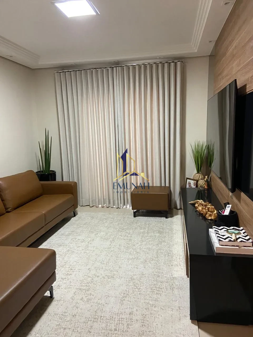 Imagens do imóveis CASA SOBRADADA DUAS UNIDADES INDEPENDENTES A VENDA